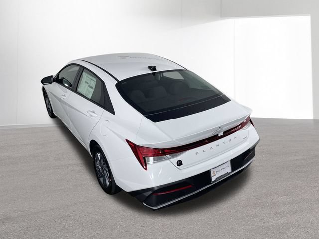 New 2026 Hyundai Elantra Hybrid FWD image 36