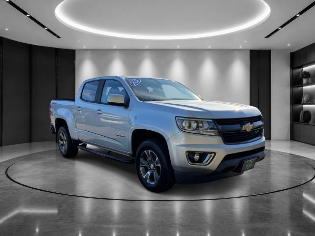 Used 2020 Chevrolet Colorado Z71 AWD/4WD image 2