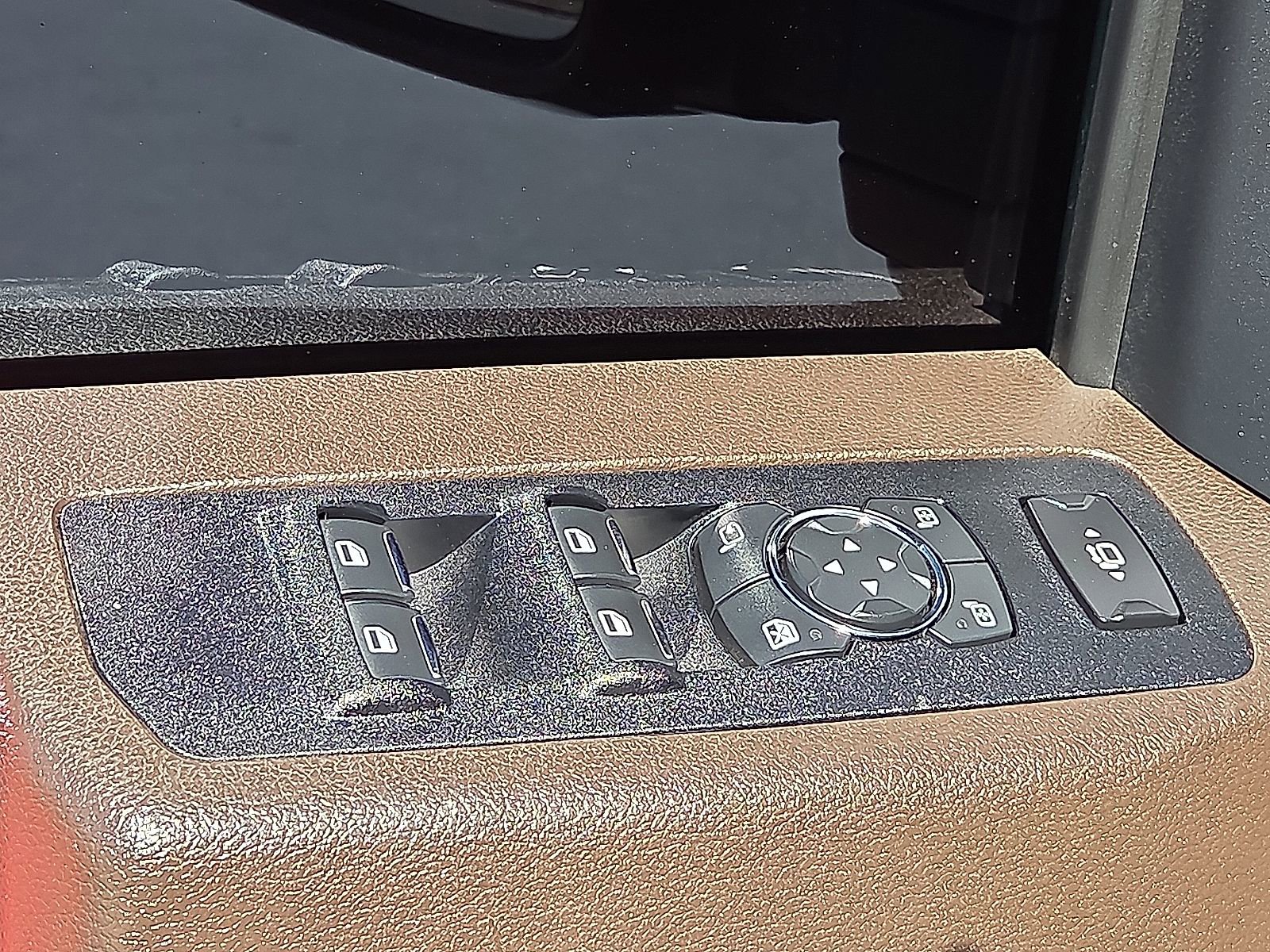 Used 2020 Ford F250 King Ranch w/ King Ranch Ultimate Package AWD/4WD image 15