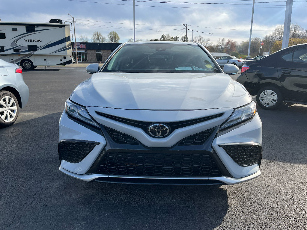 Used 2024 Toyota Camry XSE w/ Cold Weather Package image 40