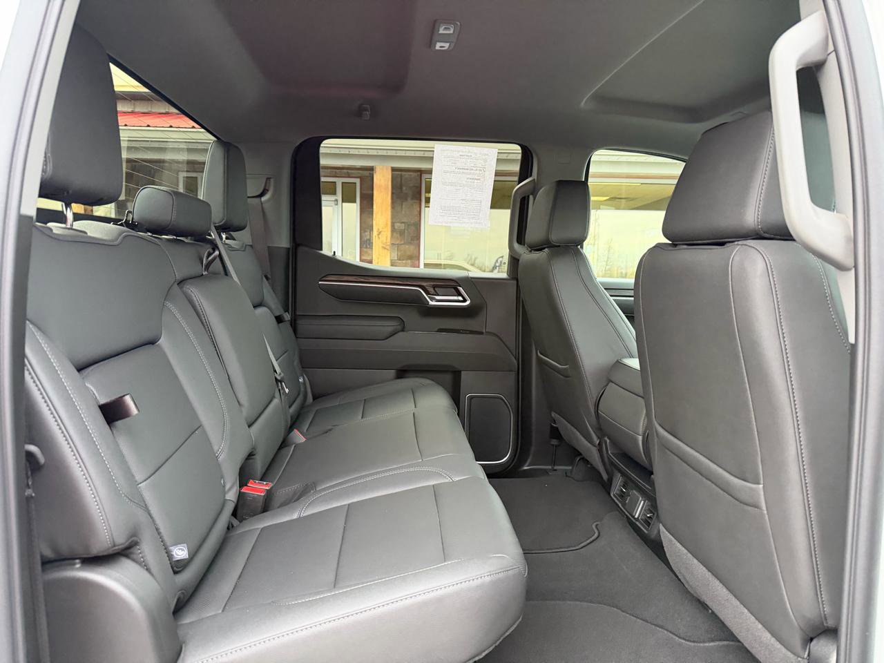 Used 2026 GMC Sierra 1500 SLT image 22