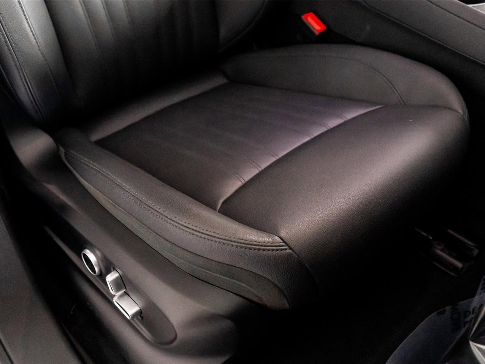 Used 2024 Maserati Grecale Modena AWD/4WD image 35