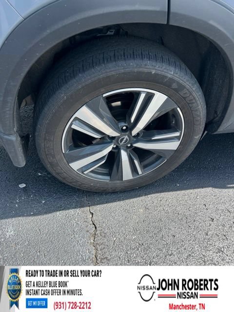 Certified 2025 Nissan Rogue SL FWD image 13
