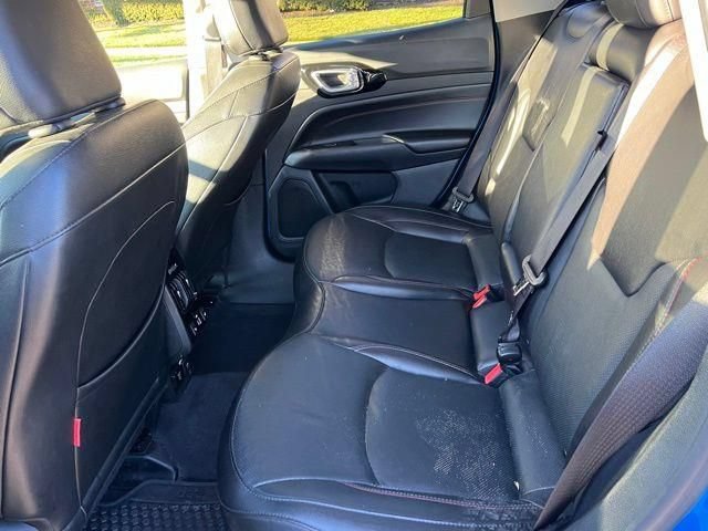 Used 2022 Jeep Compass Trailhawk w/ Trailhawk Elite Group AWD/4WD image 21