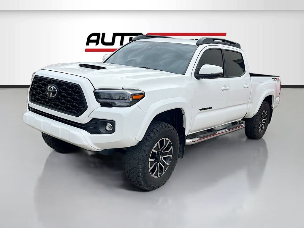 Used 2023 Toyota Tacoma TRD Sport w/ Black Out Package (TMS) AWD/4WD image 3
