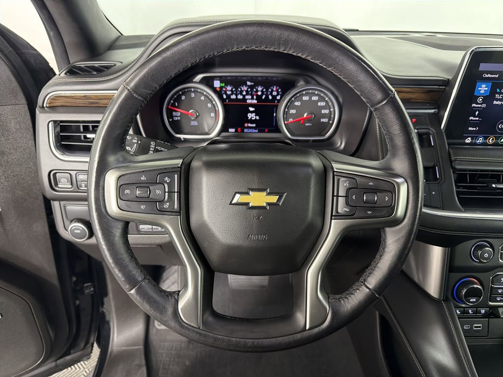 Used 2021 Chevrolet Tahoe Premier w/ Premium Package image 24