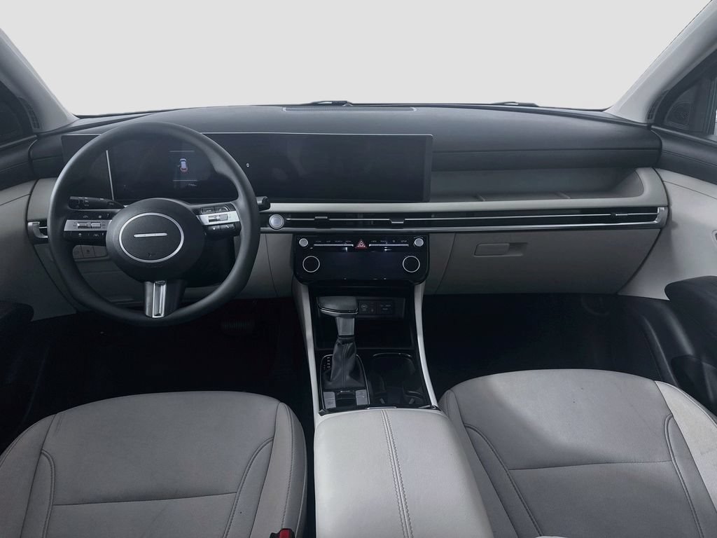 Used 2025 Hyundai Tucson SEL FWD image 36