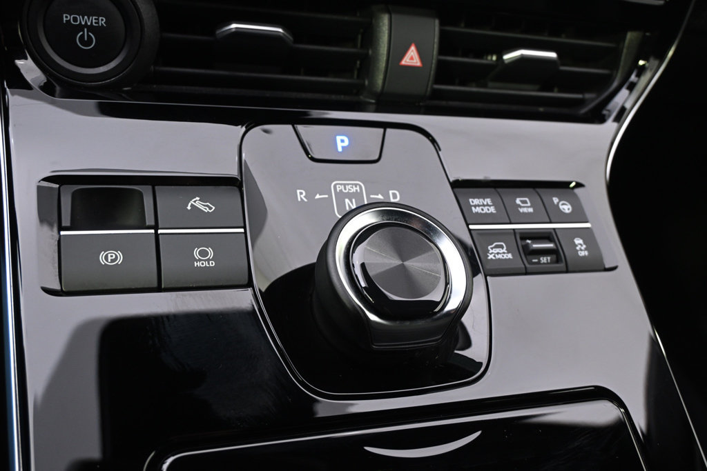Certified 2023 Subaru Solterra AWD image 31