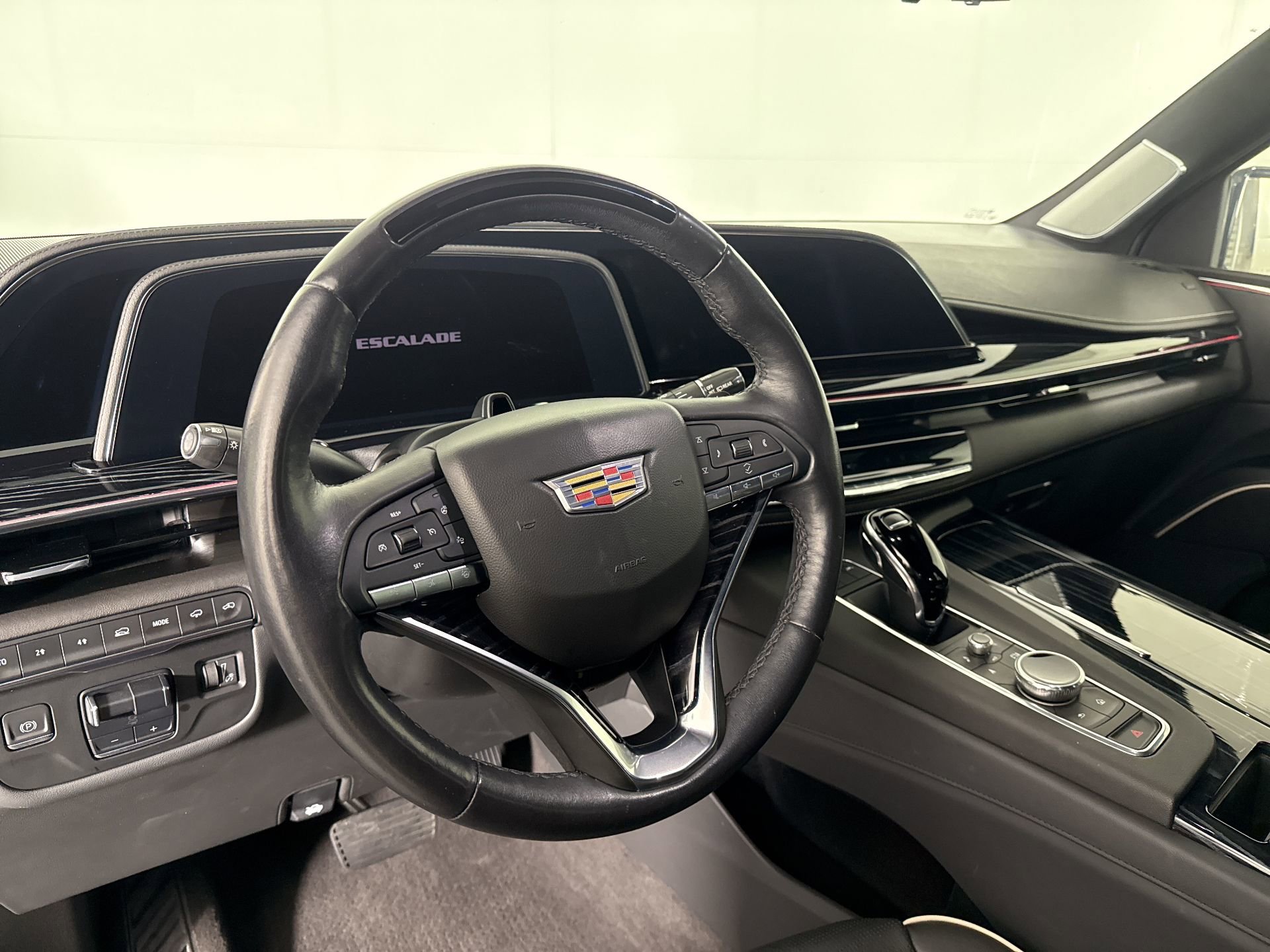 Used 2022 Cadillac Escalade Sport w/ Touring Package image 25