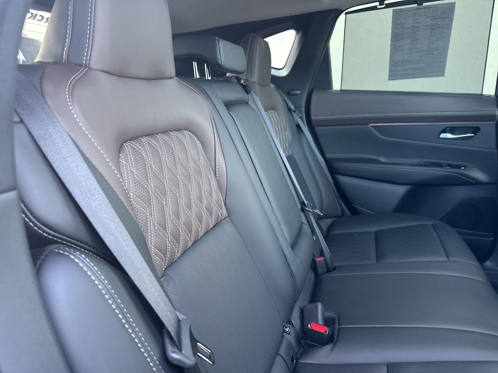 Used 2025 Nissan Murano Platinum w/ Cargo Package image 34