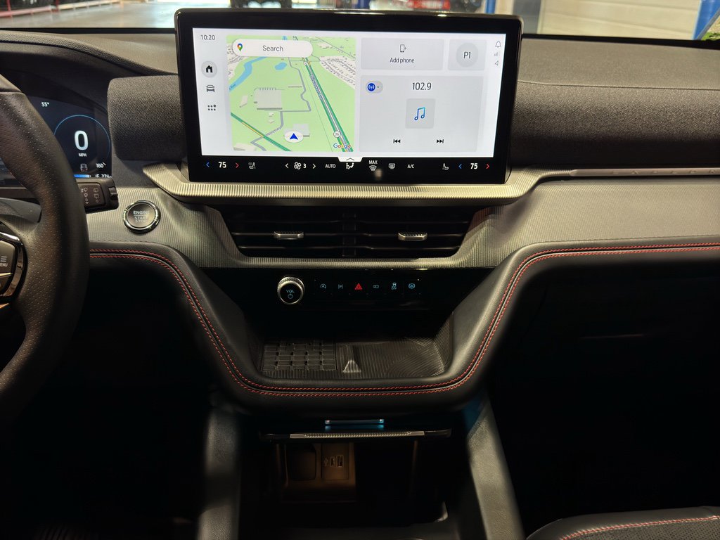 Used 2025 Ford Explorer ST image 32