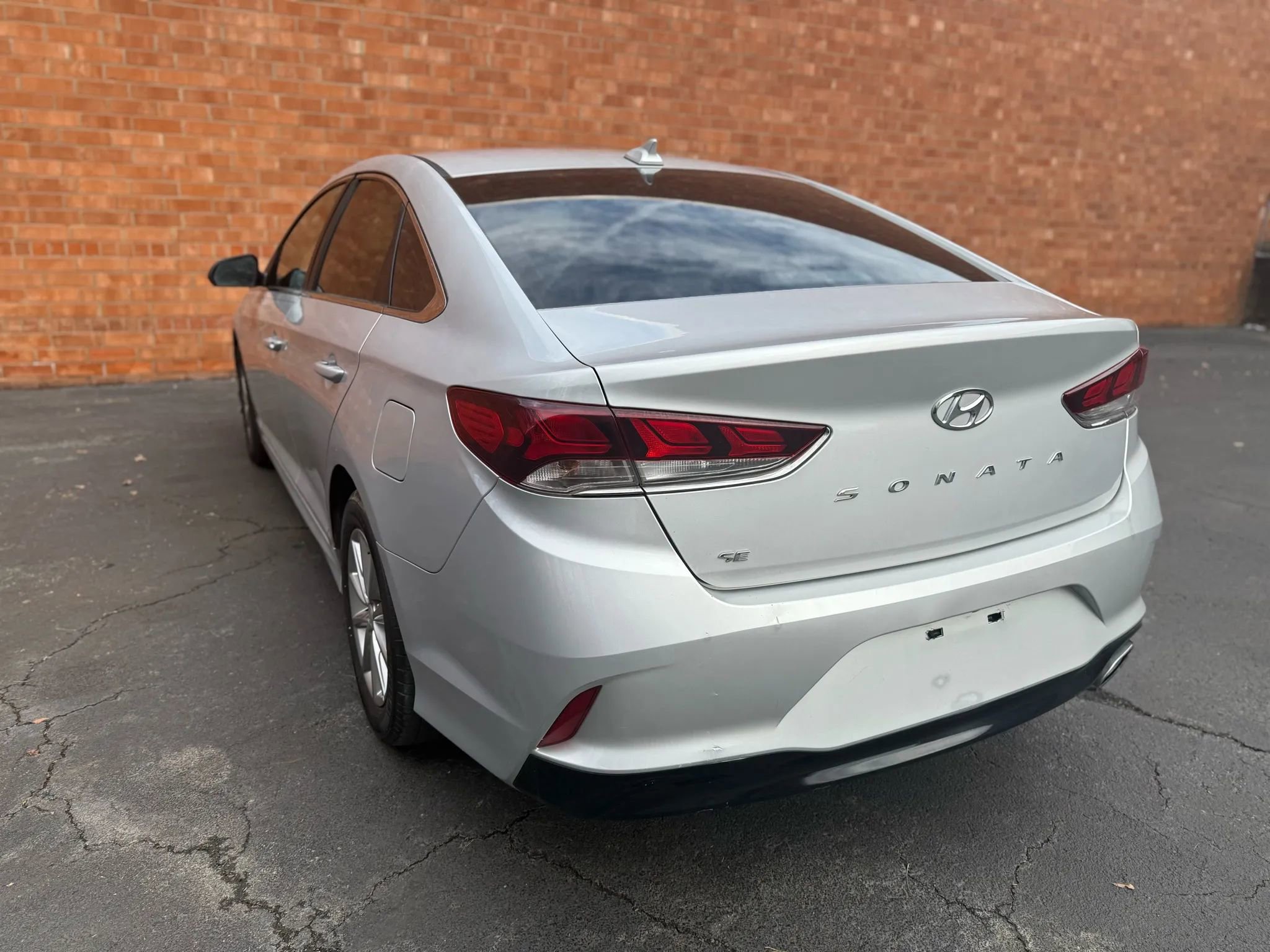 Used 2018 Hyundai Sonata SE image 5