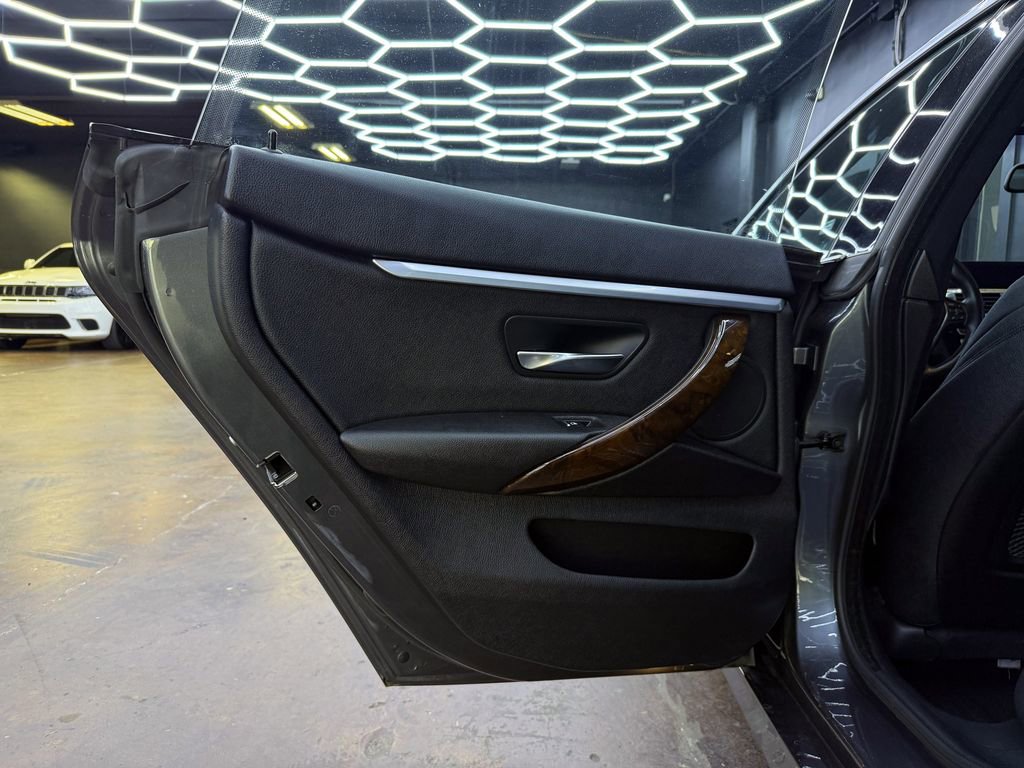 Used 2018 BMW 430i Gran Coupe RWD image 18