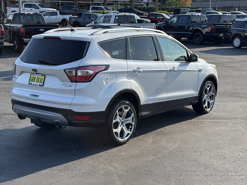 Used 2017 Ford Escape Titanium w/ Canadian Touring Package AWD/4WD image 5