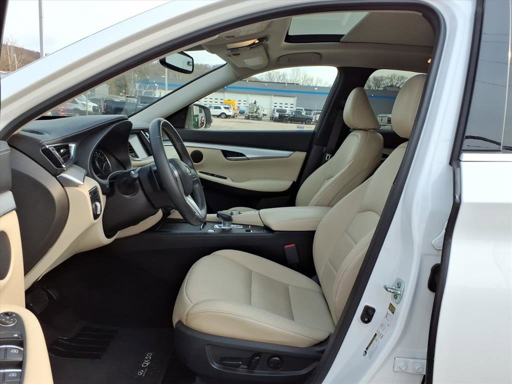 Used 2021 INFINITI QX50 Luxe w/ Cargo Package AWD/4WD image 11