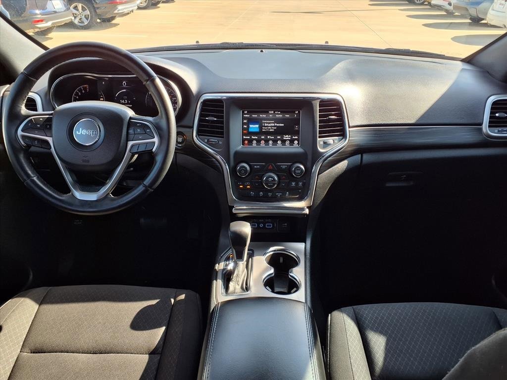 Used 2021 Jeep Grand Cherokee Laredo image 11