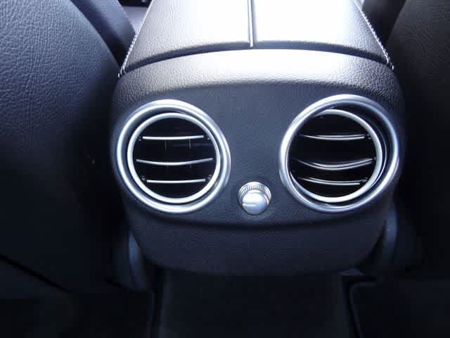 Used 2019 Mercedes-Benz C 300 Sedan image 12