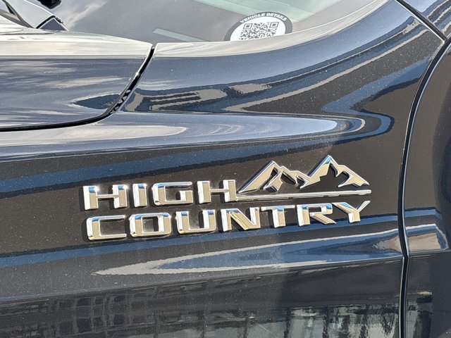 Used 2025 Chevrolet Tahoe High Country w/ Sun And Tow Package AWD/4WD image 13