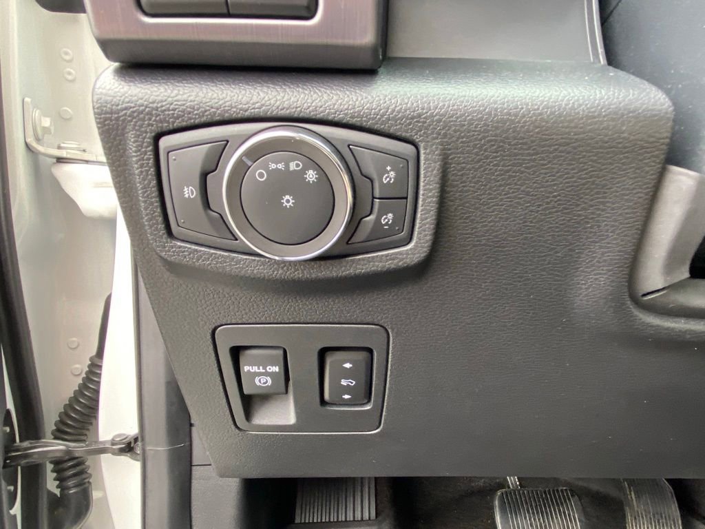 Certified 2021 Ford Expedition Max Platinum image 12