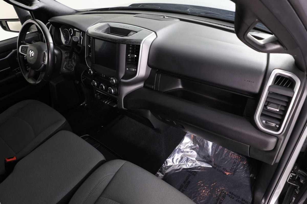 Used 2024 RAM 2500 Big Horn AWD/4WD image 28