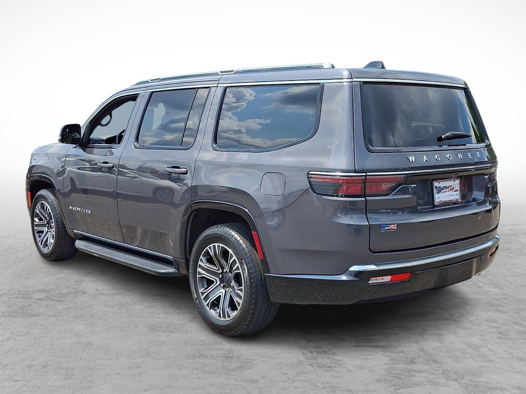 Used 2024 Jeep Wagoneer Series II AWD/4WD image 3