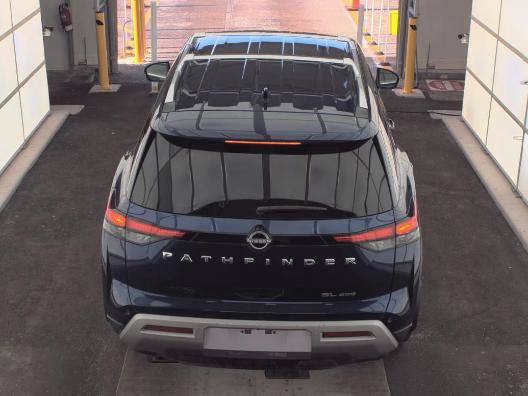 Used 2023 Nissan Pathfinder SL AWD/4WD image 6