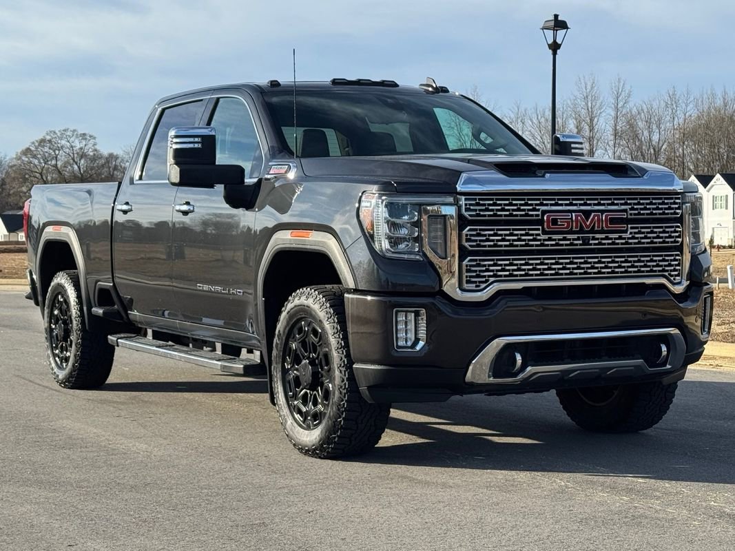Used 2020 GMC Sierra 2500 Denali w/ Denali Ultimate Package image 3
