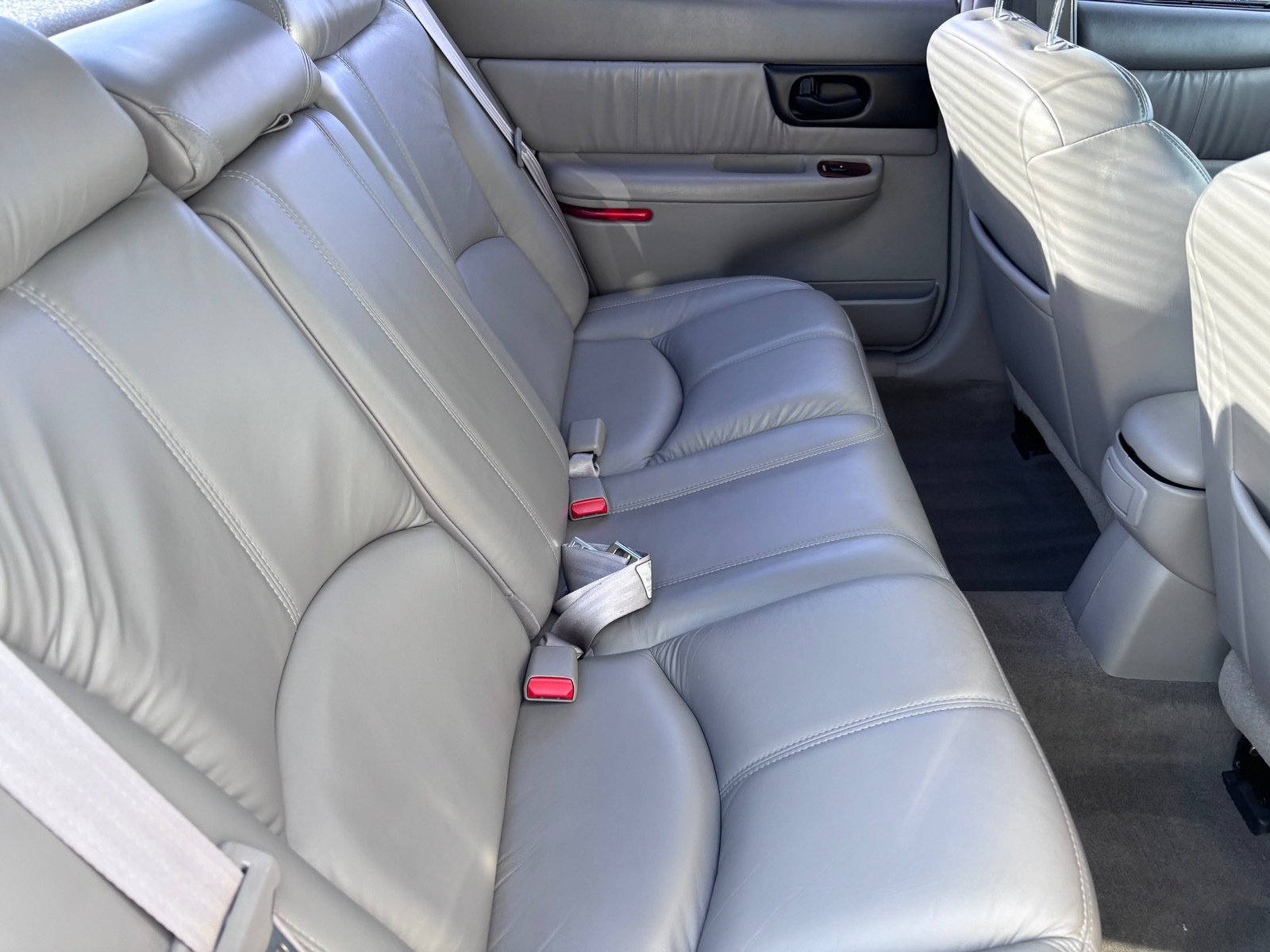 Used 1998 Buick Regal GS FWD image 12