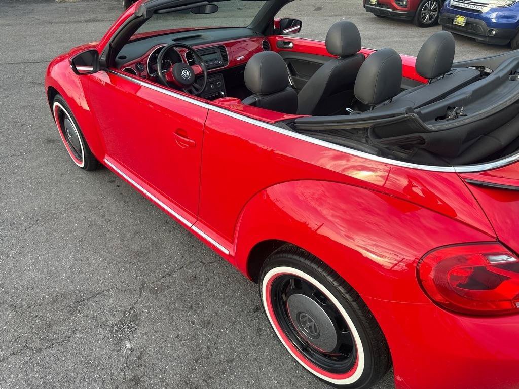 Used 2013 Volkswagen Beetle 2.5 FWD image 33