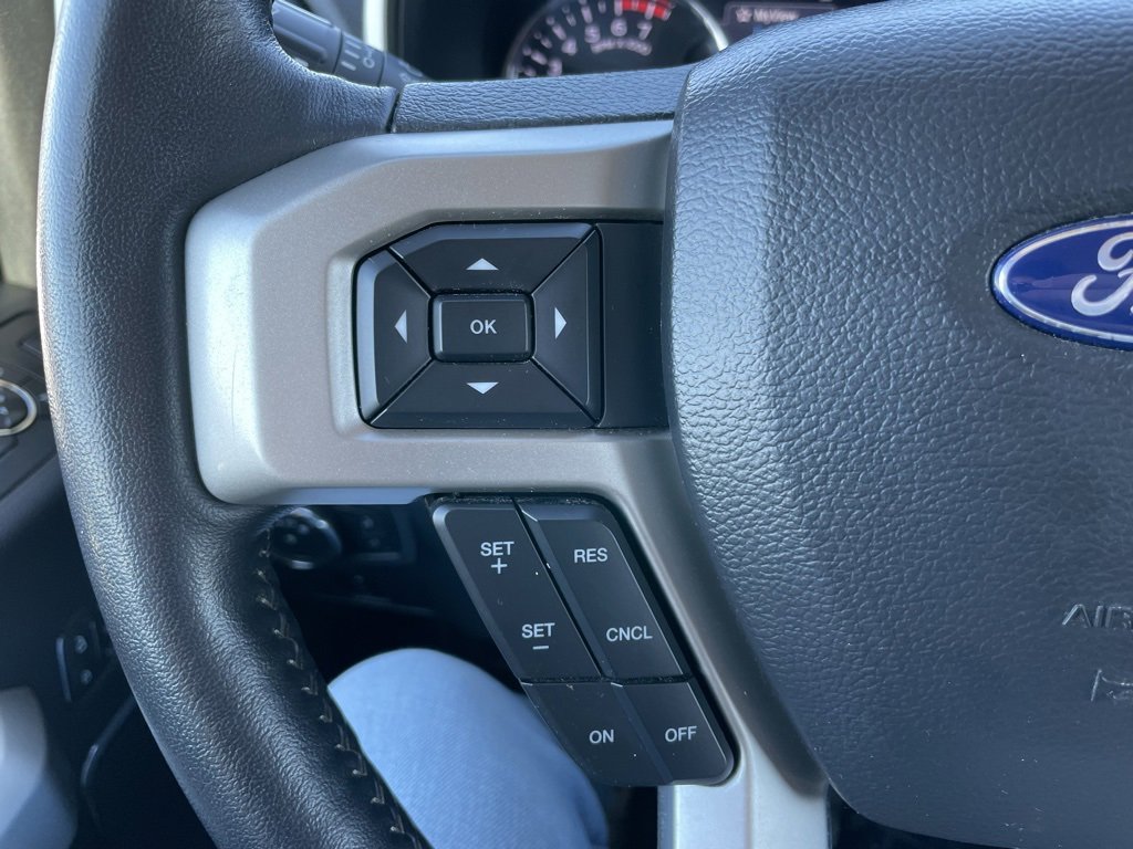 Used 2022 Ford F250 Lariat w/ Chrome Package image 22