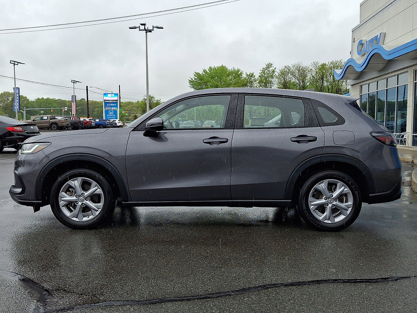 Used 2024 Honda HR-V LX image 7
