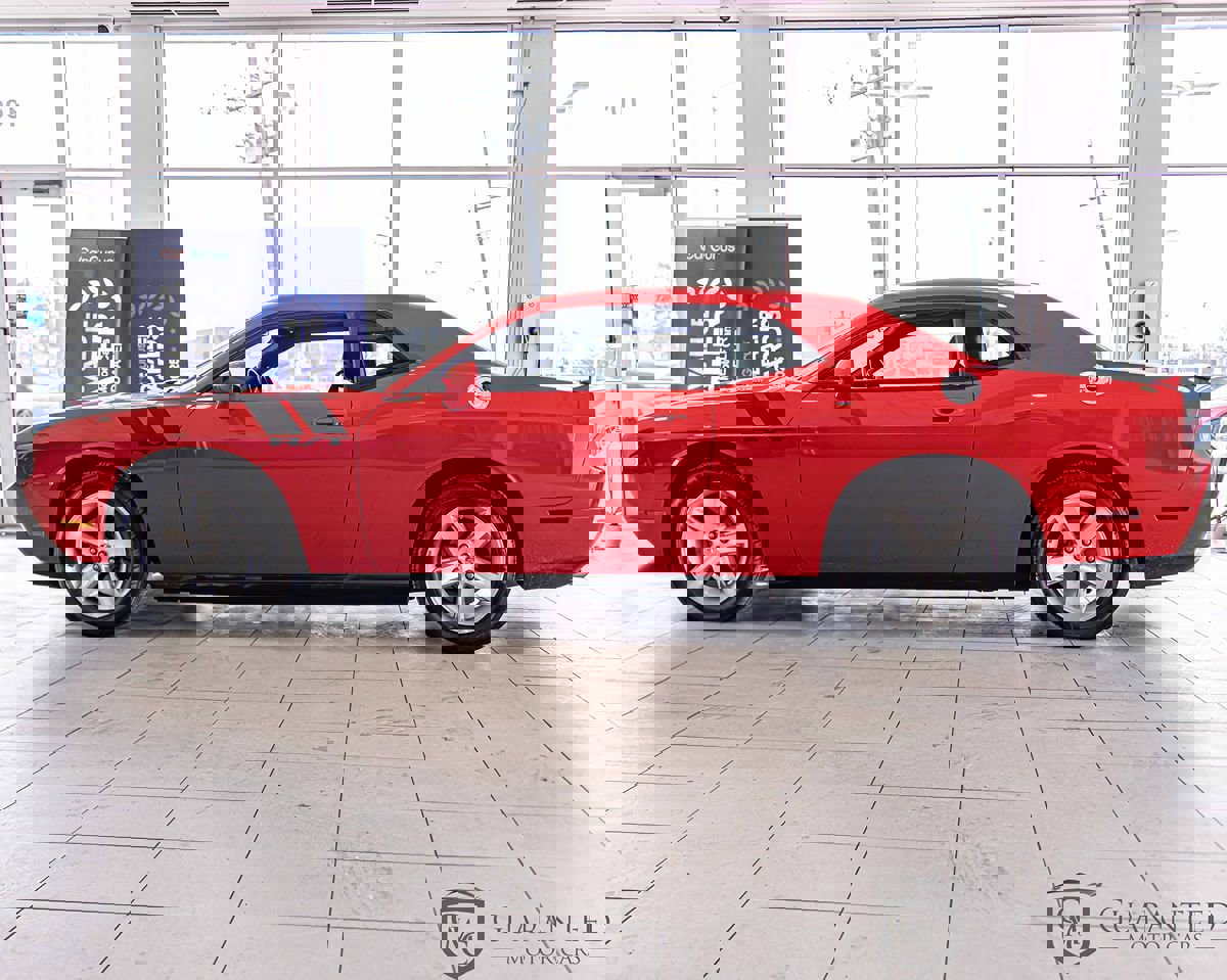 Used 2009 Dodge Challenger R/T image 6