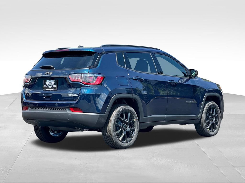 New 2026 Jeep Compass Latitude AWD/4WD image 7