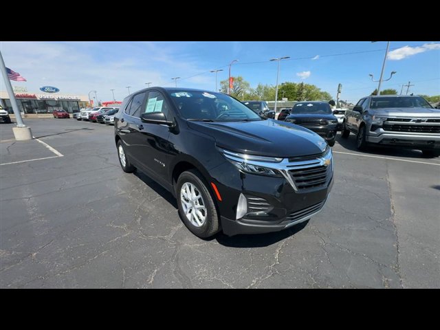 Certified 2024 Chevrolet Equinox LT w/ LPO, Floor Liner Package AWD/4WD image 2