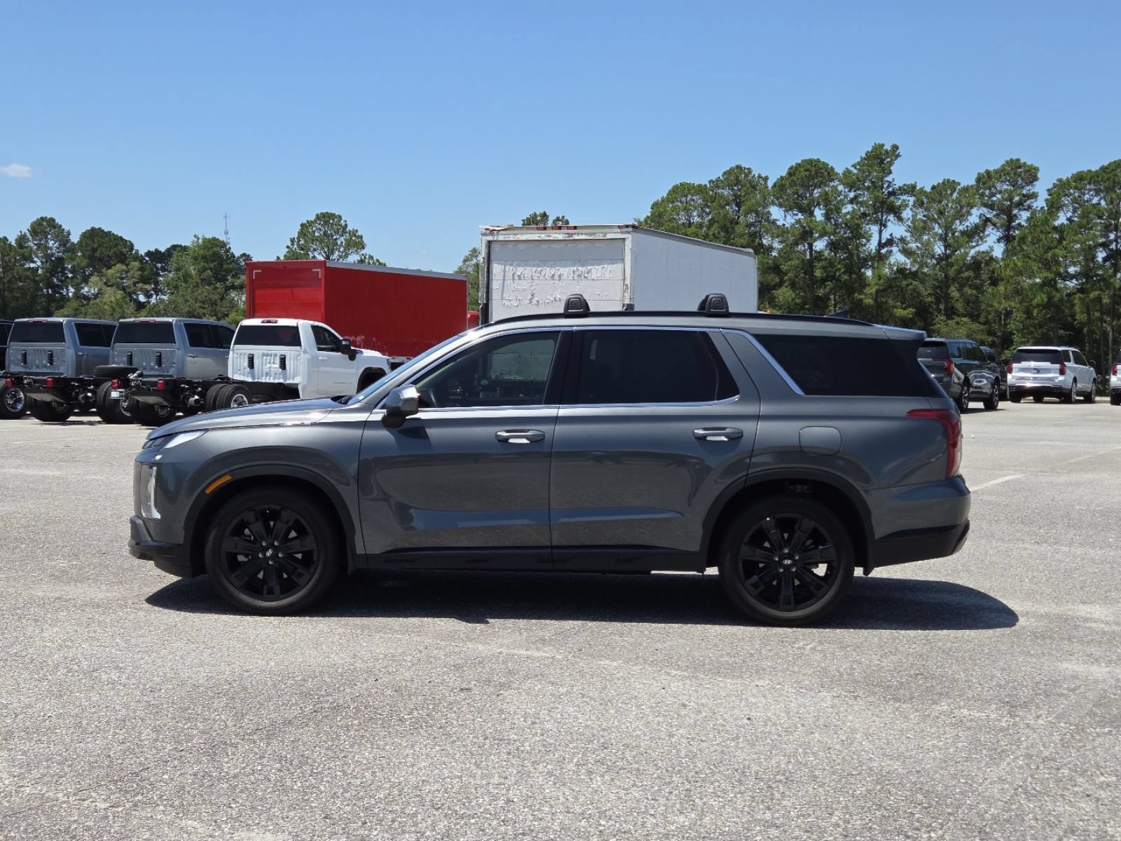 Used 2025 Hyundai Palisade XRT FWD image 16