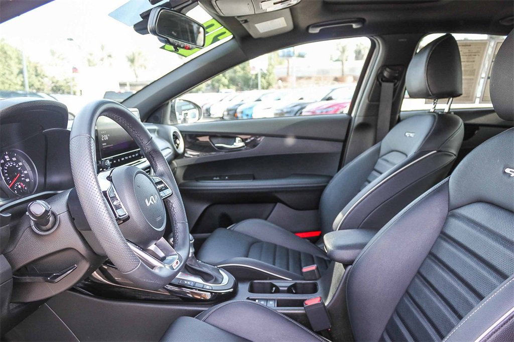 Used 2023 Kia Forte GT-Line w/ GT-Line Premium Package image 22