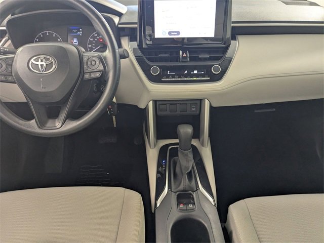 Used 2024 Toyota Corolla Cross L image 21
