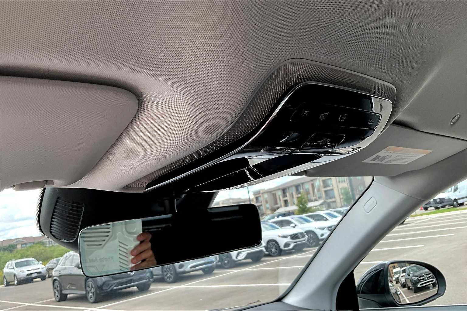 New 2025 Mercedes-Benz GLC 350e 4MATIC image 20