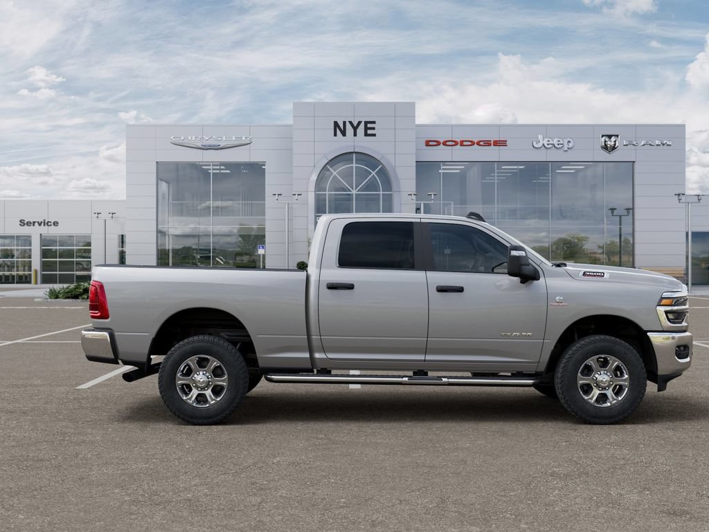 New 2025 RAM 3500 Big Horn AWD/4WD image 22