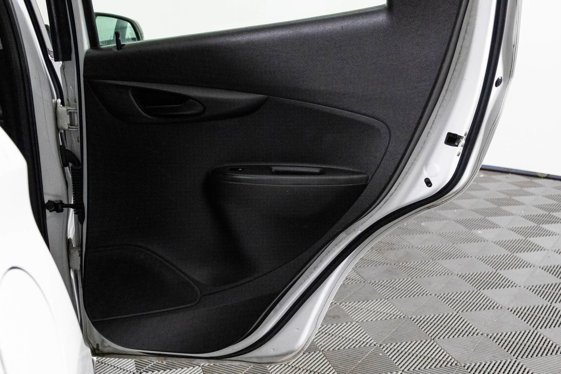 Used 2021 Chevrolet Spark LT w/ Spark Special Edition image 37