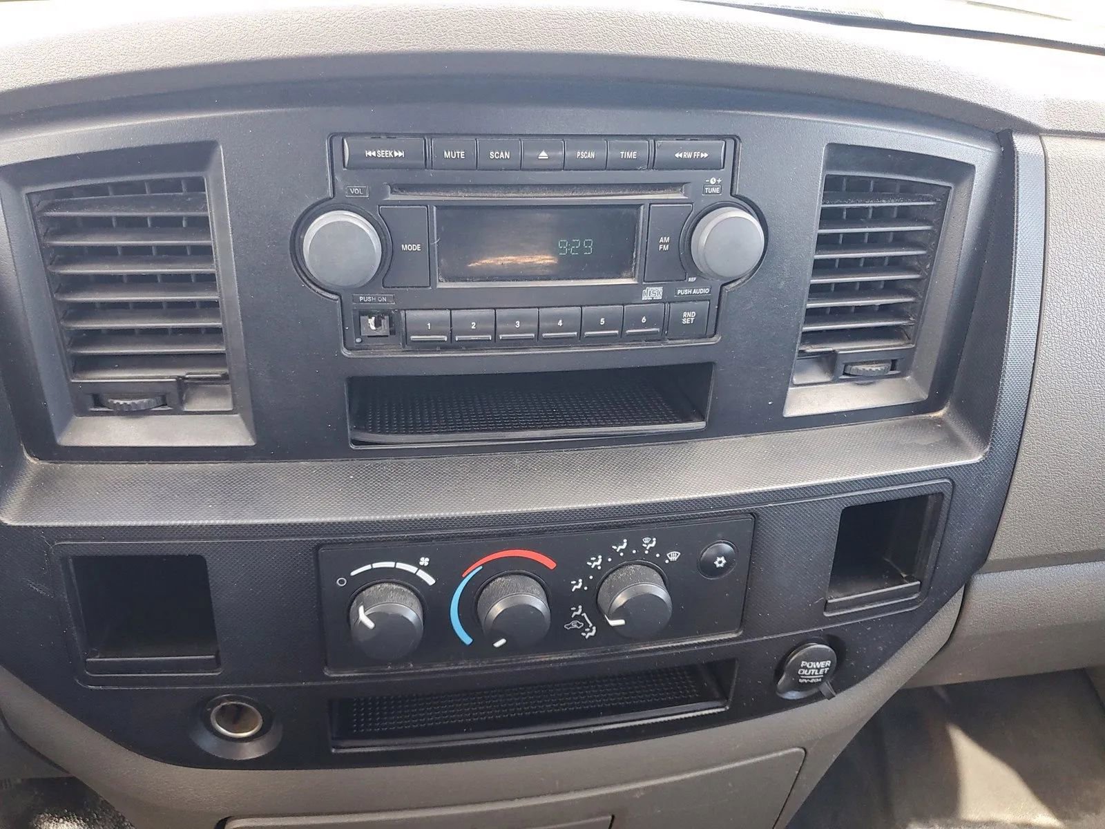 Used 2006 Dodge Ram 3500 Truck ST image 25