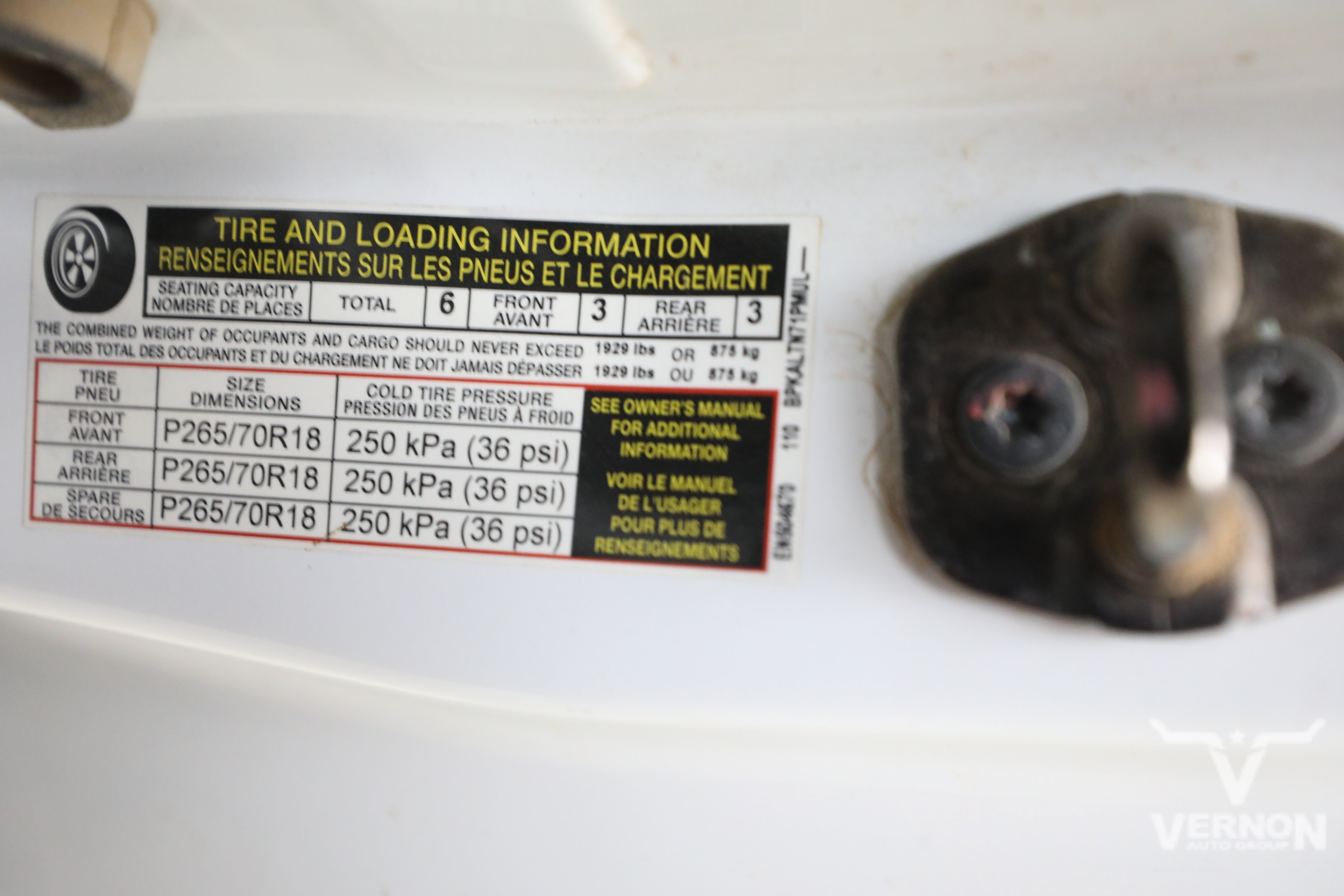 Used 2014 Nissan Titan SV RWD image 10