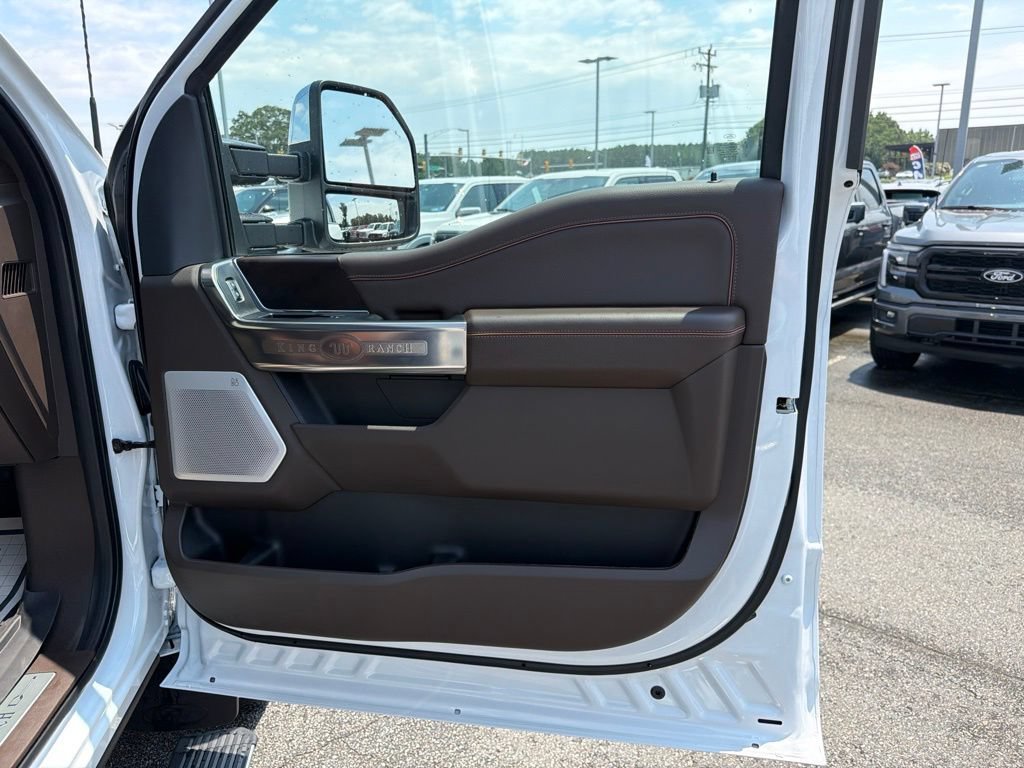 New 2026 Ford F350 King Ranch w/ Chrome Package AWD/4WD image 23