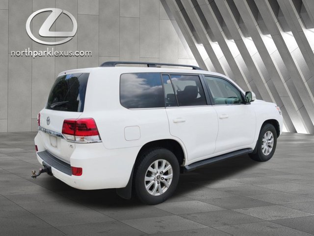 Used 2016 Toyota Land Cruiser AWD/4WD image 6