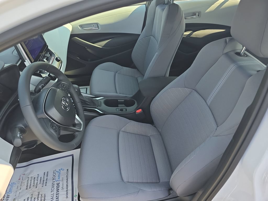 New 2026 Toyota Corolla SE FWD image 13