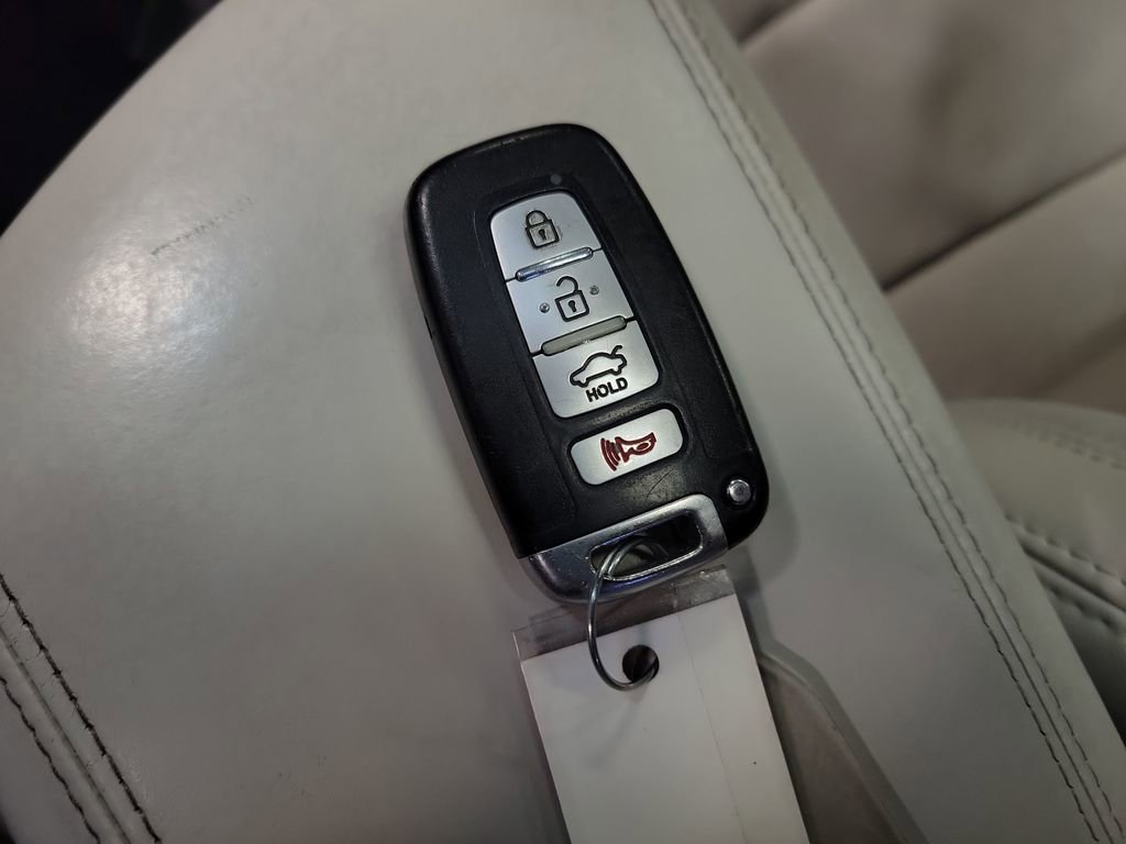 Used 2013 Kia Optima SX w/ Limited Pkg image 16