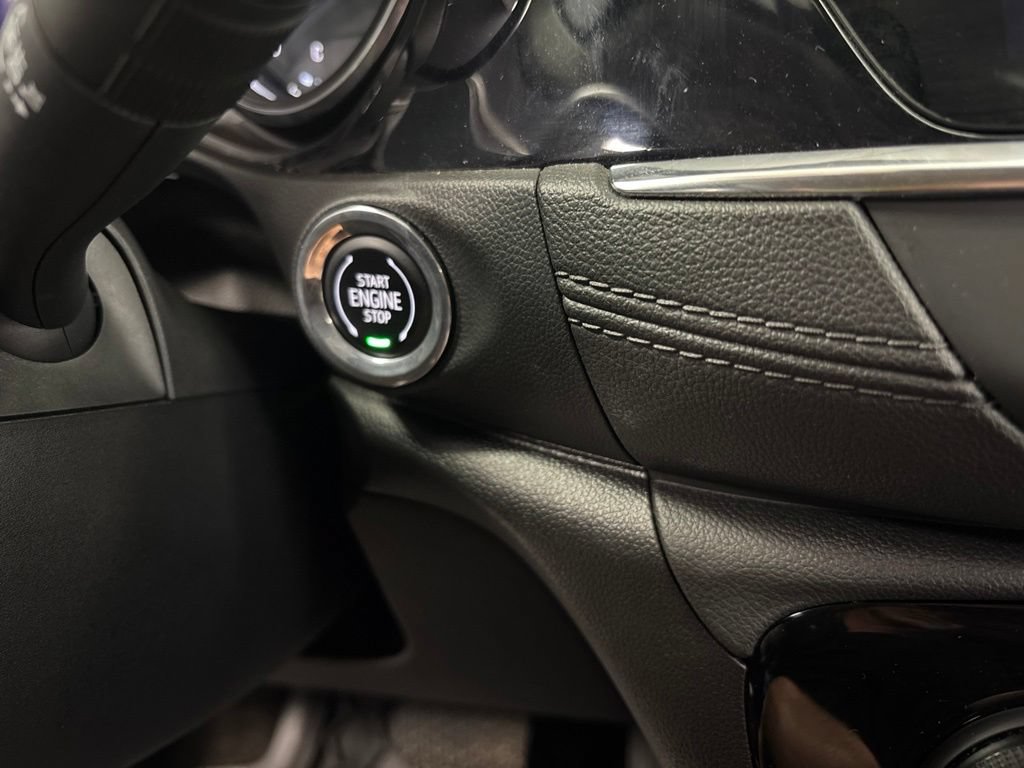 Used 2023 Buick Encore GX Select w/ Sport Touring Package FWD image 22