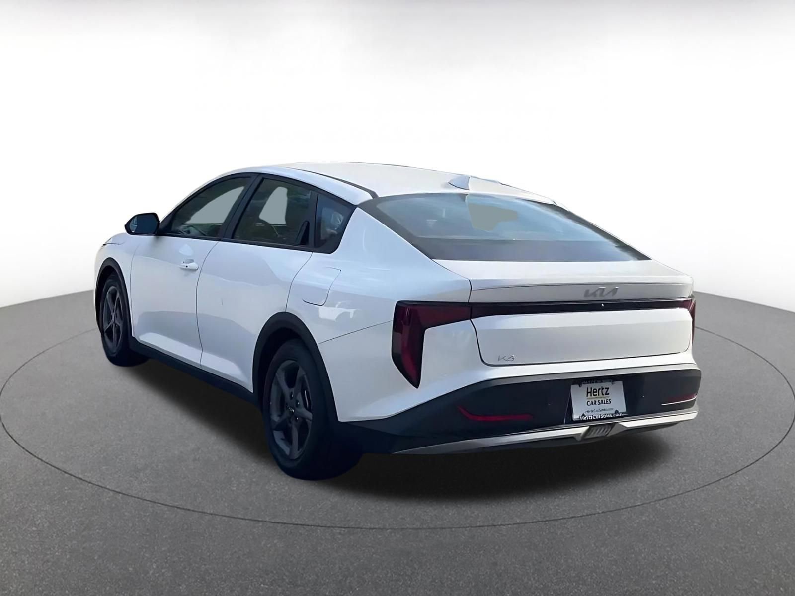 Used 2025 Kia K4 LXS image 11