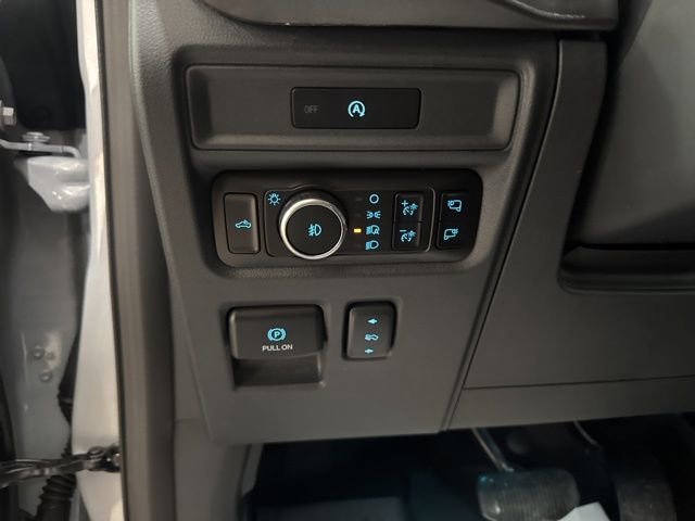 Used 2025 Ford F150 Platinum w/ Equipment Group 702A High image 27