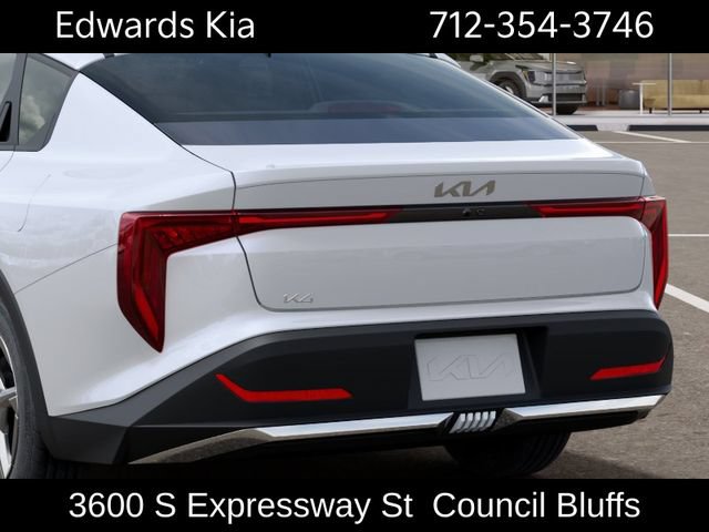 New 2026 Kia K4 FWD image 15